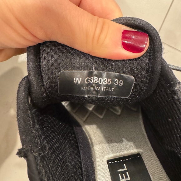 Chanel black sneakers - size 39 - Picture 11 of 11